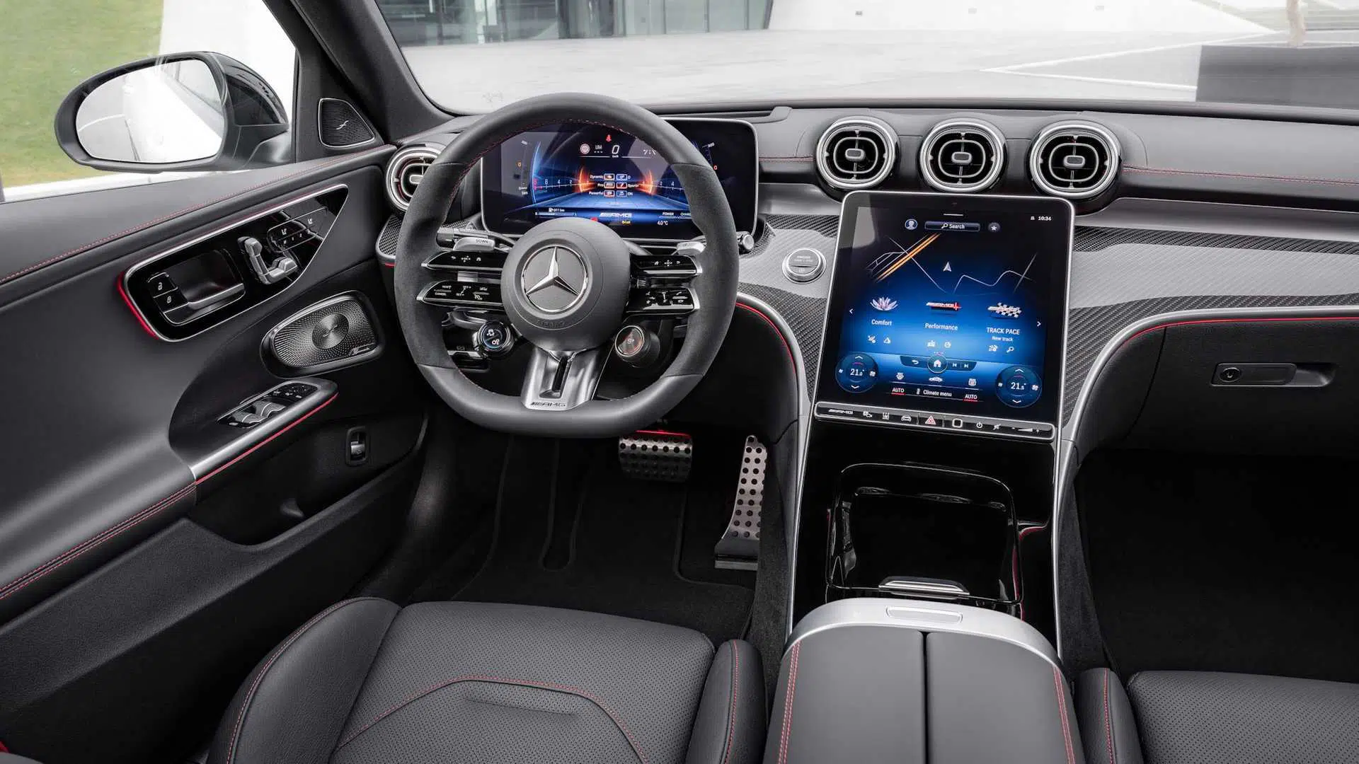 Chi tiết xe Mercedes-AMG C43 2023 sản xuất tại Việt Nam: Hiện đại, thể thao và đầy mạnh mẽ