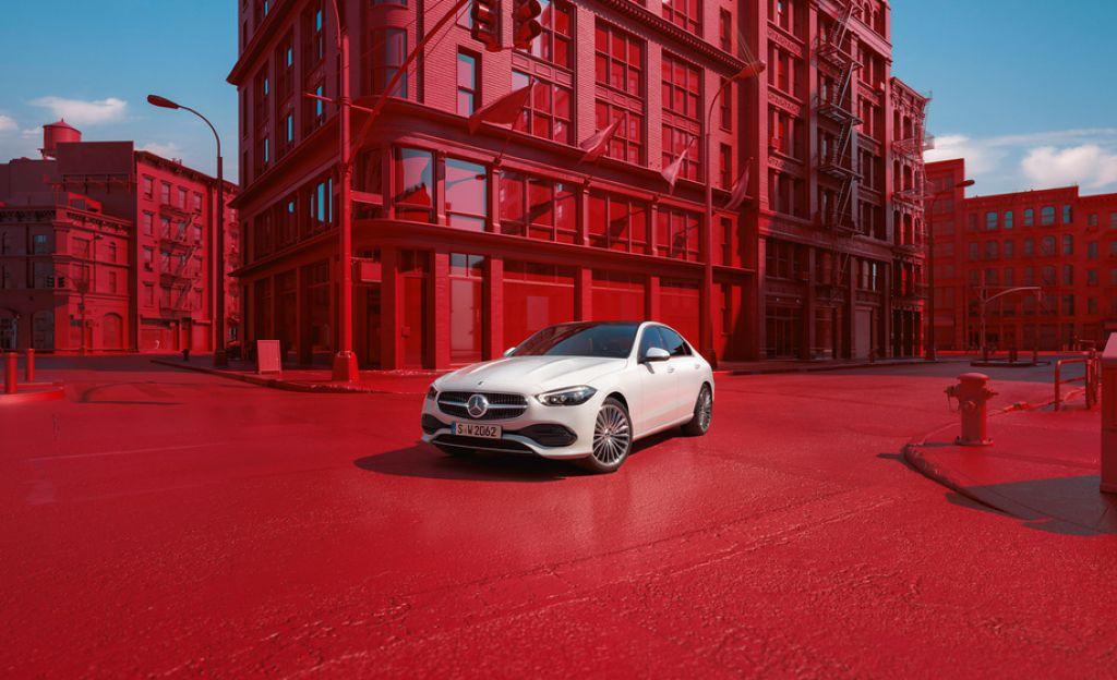 Mercedes-Benz mang 17 mẫu xe sang đẳng cấp tới khu trưng bày 1.000m2 tại VMS 2022